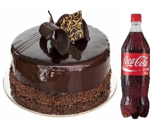 4-6 Kişilik Klasik Çikolatalı Pasta Avantajlı